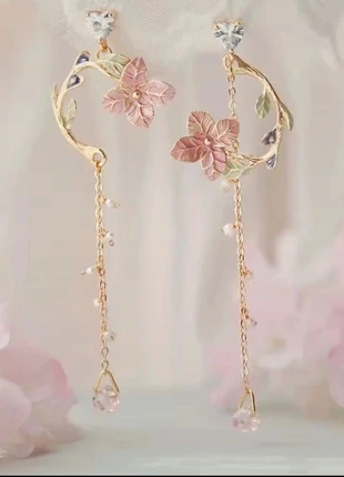 Boucles d'oreilles pendantes fleurs romantique, état: Neuf sans étiquette, 9,50 €, 10,68 € Protection acheteurs incluse