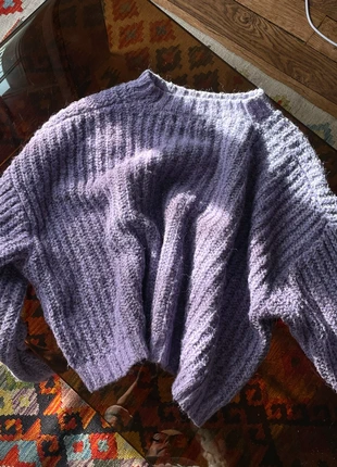 Pull tiens chaud et beau violet, merk: Bershka, staat: Goed, maat: S / 36 / 8, € 6,00, € 7,00 inclusief Kopersbescherming