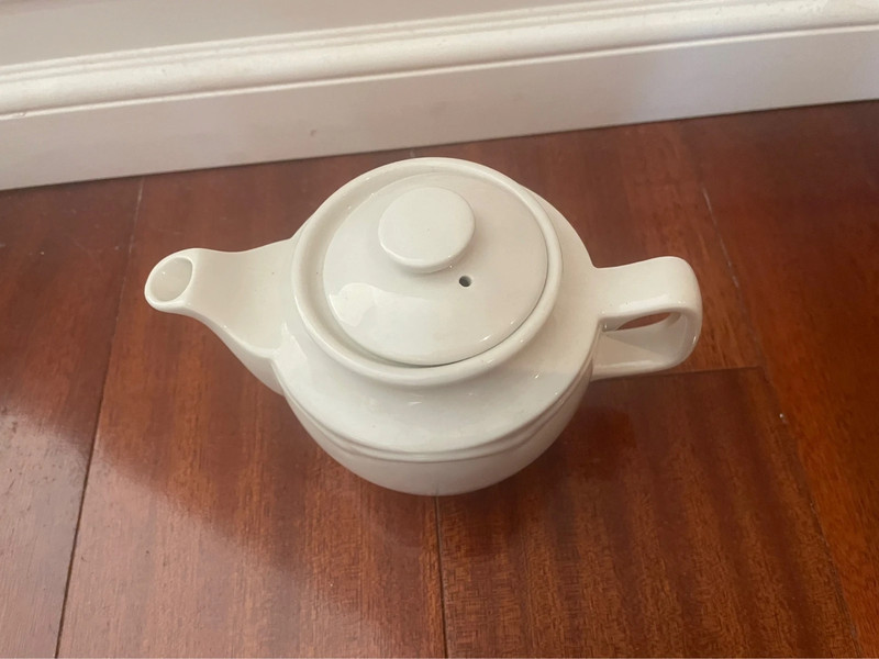 Vintage 4" Steelite International England teapot. 3