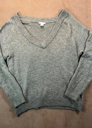 Pull col v gris H&M, taille XS, marque: H&M, état: Bon état, taille: XS / 34 / 6, 4,00 €, 4,90 € Protection acheteurs incluse