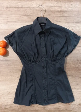 Camicia nera  a manica corta con dettaglio sotto il seno, marque: MAX&Co., état: Bon état, taille: S / 36 / 8, 25,00 €, 26,95 € Protection acheteurs incluse