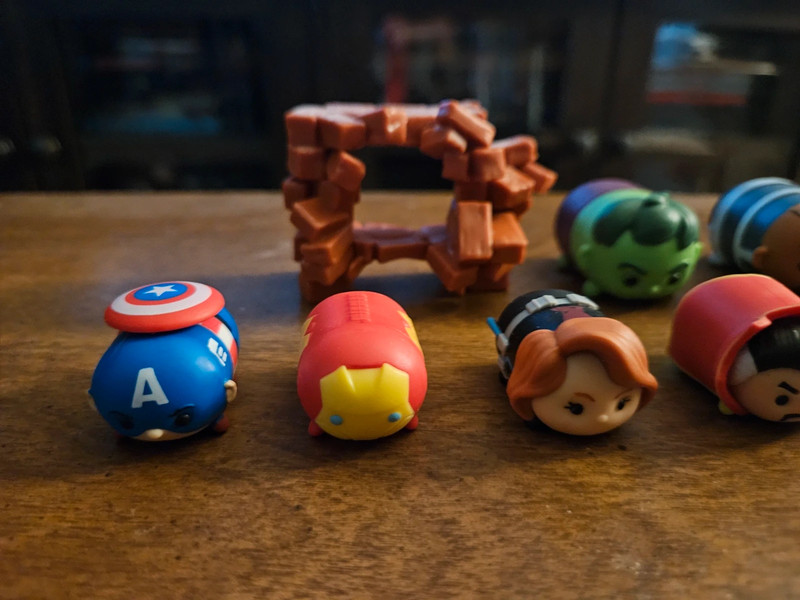 Disney Tsum Tsum Marvel Lot 2