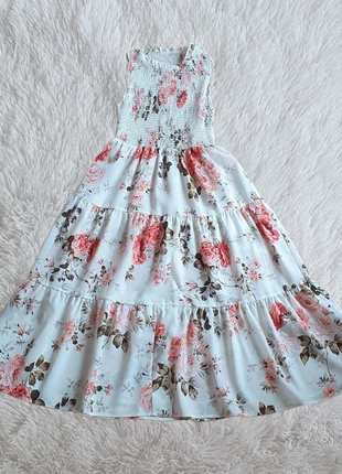 Vestido largo con estampado floral de Shein, marca: Shein, estado: Nuevo sin etiquetas, tamaño: S / 36 / 8, 7,00 €, 8,05 € Protección al comprador incluida