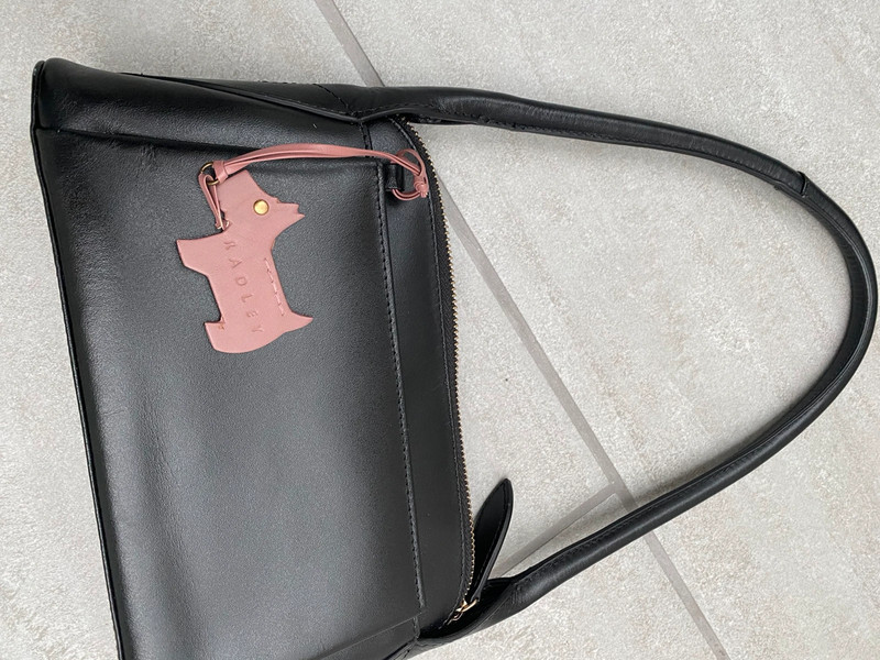 Small black Radley leather shoulder bag. Vinted