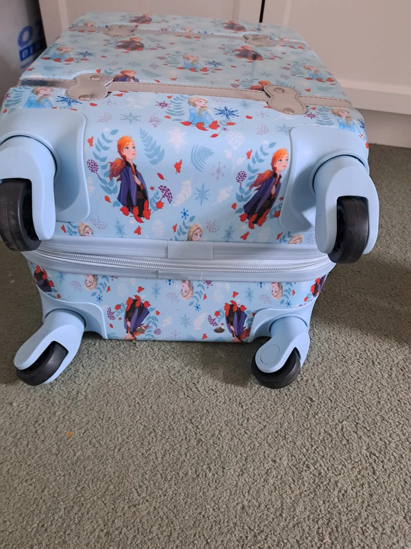 Disney store Frozen suitcase Vinted