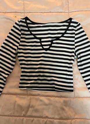 vintage y2k emo longsleeve shirt, marque: EMO, état: Neuf sans étiquette, taille: XS / 34 / 6, 10,00 €, 11,20 € Protection acheteurs incluse