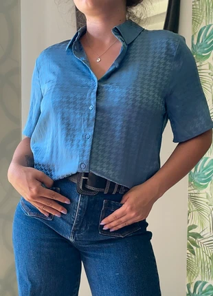 Jolie chemise manche courte pied de coqs bleu effet satiné- bizzbee - taille S, merk: Bizzbee, staat: Nieuw met prijskaartje, maat: S / 36 / 8, € 9,00, € 10,15 inclusief Kopersbescherming