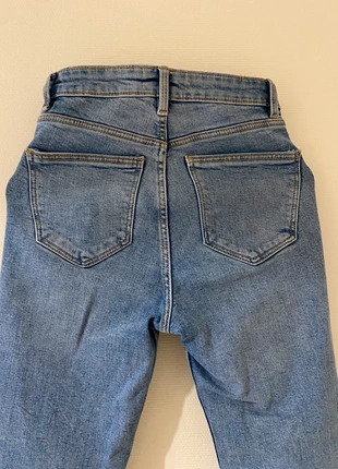 Jean Zara abertura en el tobillo, marke: Zara, zustand: Sehr gut, größe: XXS / 32 / 4, 4,00 €, 4,90 € inklusive Vinted-Käuferschutz
