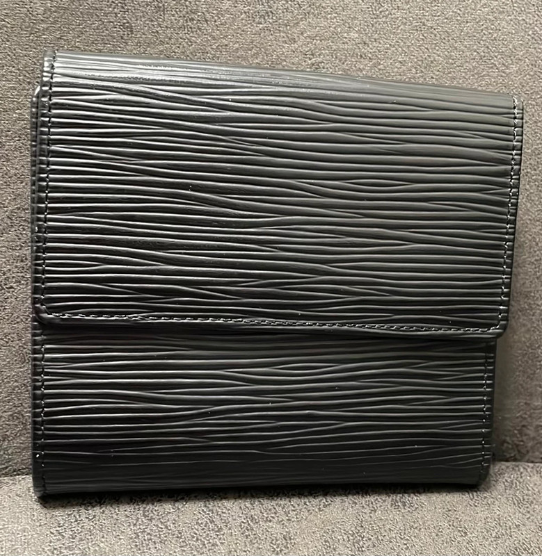 Louis vuitton epi wallet 2