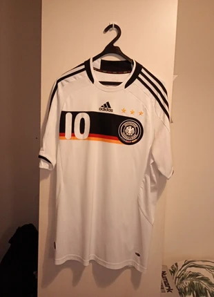 Germany U21 2008 home kit by Adidas   Toni Kroos, marca: adidas, estado: Muito bom, tamanho: M, €65.00, €68.95 inclui Proteção do Comprador