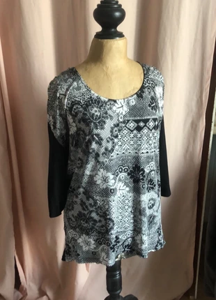 Teeshirt manches longues , marque: Xaro, état: Très bon état, taille: 4XL / 48 / 20, 4,00 €, 4,90 € Protection acheteurs incluse