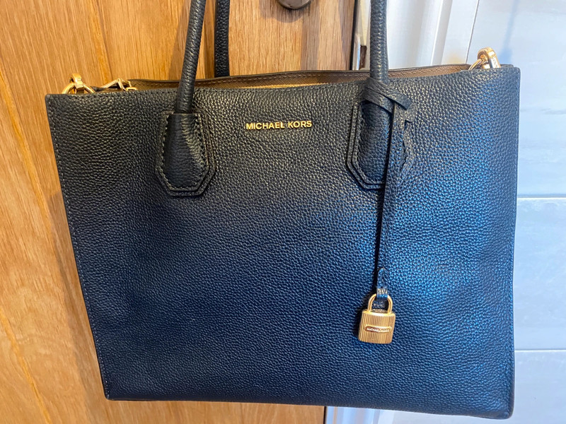 Michael kors deals blue tote bag