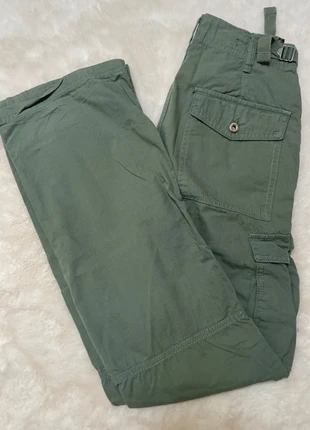Pantalon cargo Kaki ajustable, marque: Bershka, état: Neuf sans étiquette, taille: S / 36 / 8, 5,00 €, 5,95 € Protection acheteurs incluse