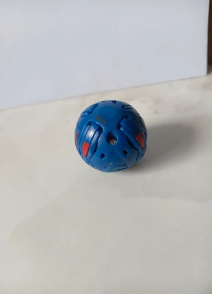 Bakugan figurine bleu , marca: Bakugan, estado: Muy bueno, tamaño: 4 años / 104 cm, 4,00 €, 4,90 € Protección al comprador incluida