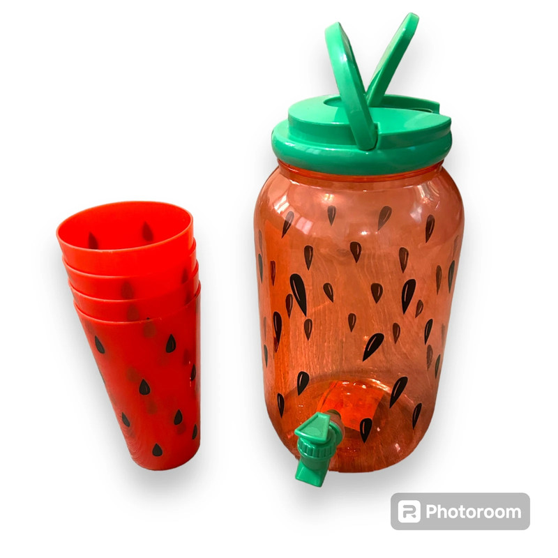 Drink Dispenser With 4 Tumblers 1