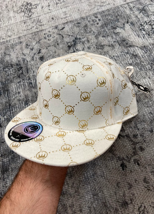 Casquette dada suprême L 7 1/2 creme dore Hip hop brodé broderies y2k vintage old school, marque: Dada Supreme, état: Très bon état, taille: L, 14,00 €, 15,40 € Protection acheteurs (Pro) incluse