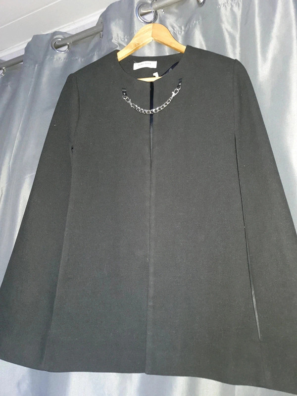 Cape Naf Naf taille 40 noir neuf acheté 80 | Vinted