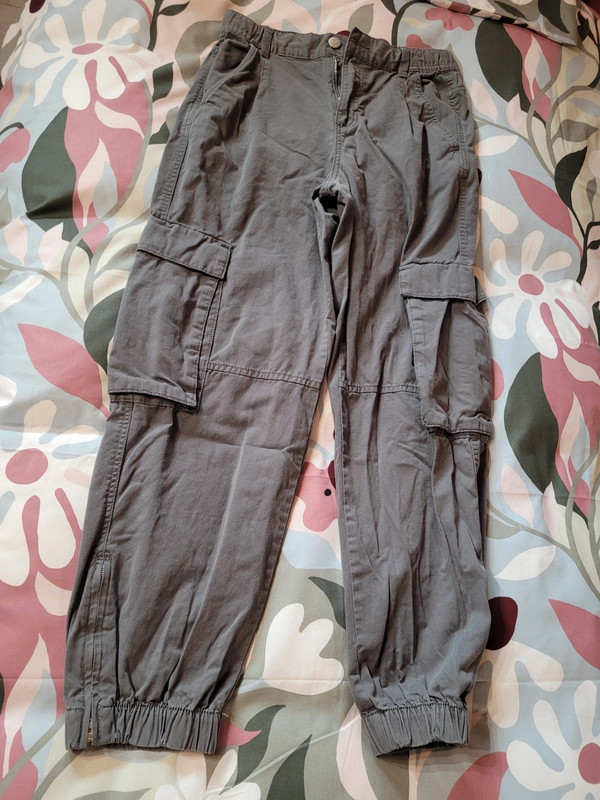 Pantaloni Pull&Bear 1