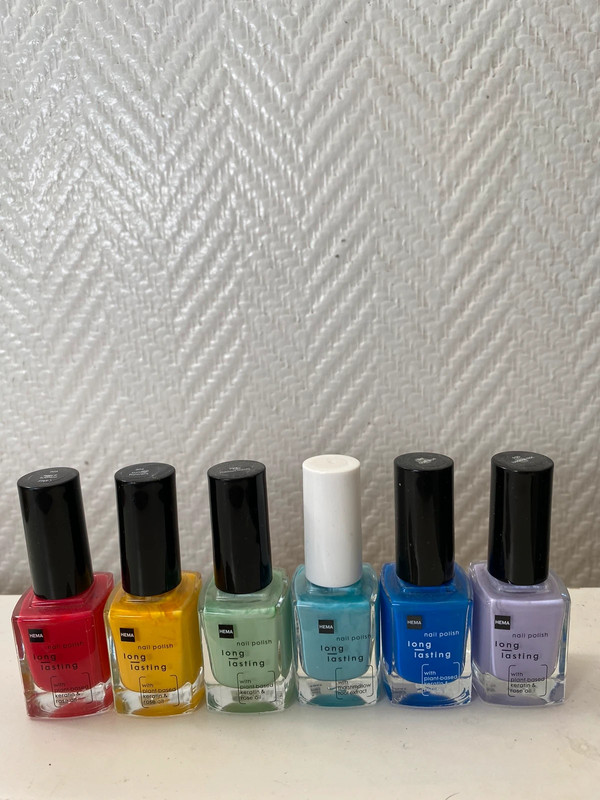 Lot 6 vernis Hema 1