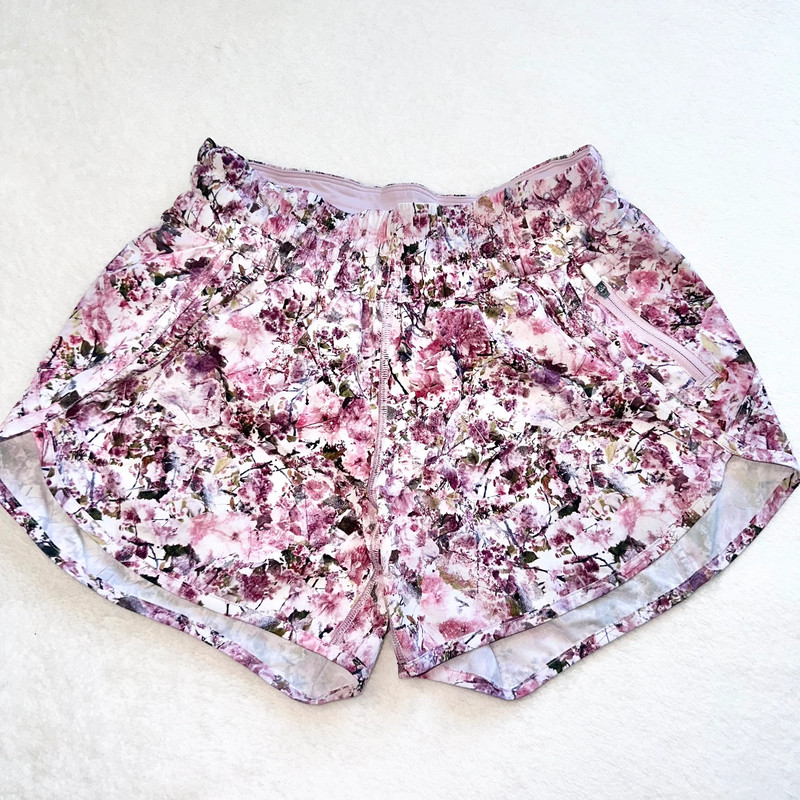 Lululemon Floral Tracker Shorts! 1