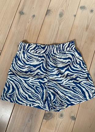 Short dedicated animalprint lyocell, brand: DEDICATED, condizioni: Ottime, taglia: S / IT 40 / EU 36, €22.00, €23.80 include la Protezione acquisti