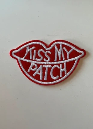 Patch thermocollant Kiss my patch, brand: sans marque, condition: New without tags, €2.00, €2.80 includes Buyer Protection
