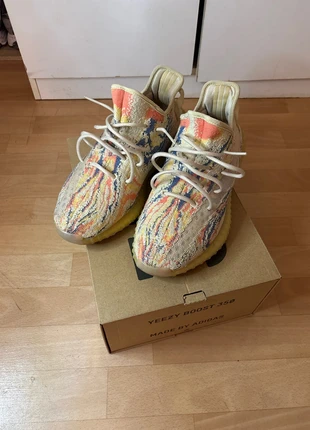Yeezy boost 350, marca: Yeezy, estado: Muy bueno, tamaño: 45,5, 60,00 €, 63,70 € Protección al comprador incluida