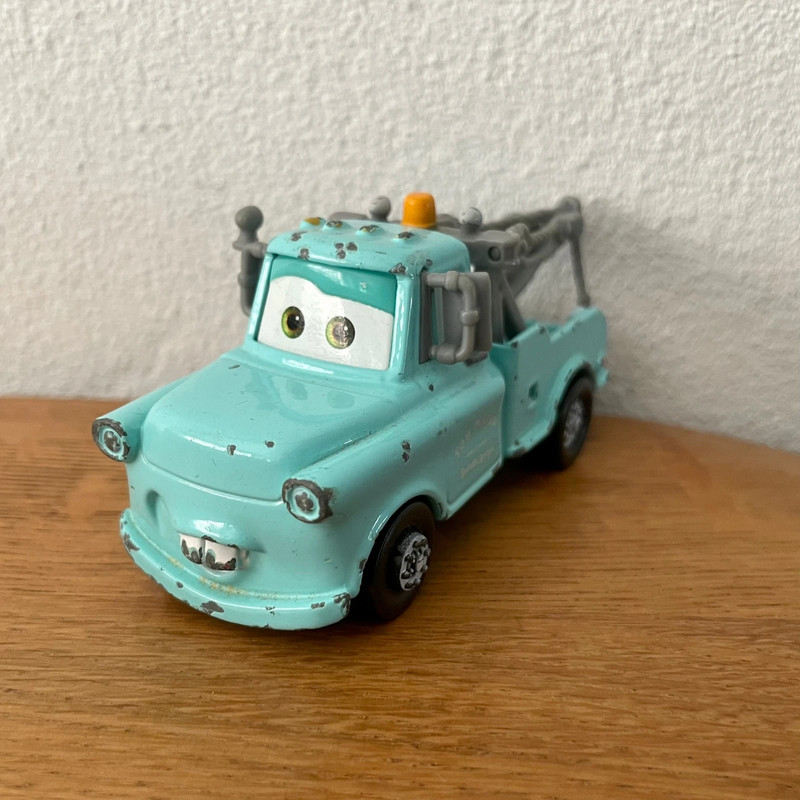 Voiture Cars Disney Pixar, Martin bleu jeune