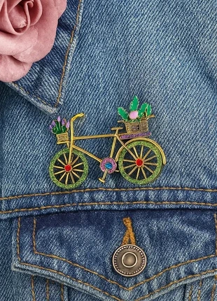Vintage Bicycle Enamel Pin – A Ride Through Nature & Elegance, marke: Les Pépites de Luline, zustand: Neu, 20,00 €, 21,70 € inklusive Vinted-Käuferschutz