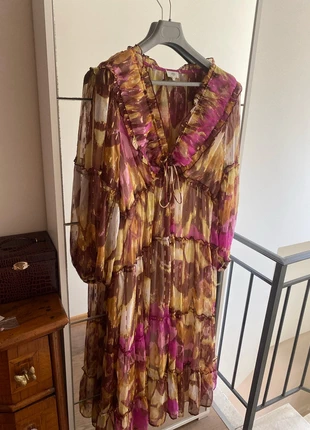 River island meraviglioso abito nuovo  fa ,taglia regolabile anche piu piccola visibile foto, marke: River Island, zustand: Neu, mit Etikett, größe: XXL / 44 / 16, 16,00 €, 17,50 € inklusive Vinted-Käuferschutz