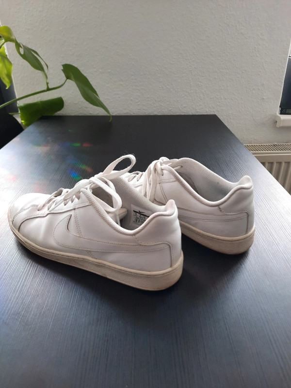 Nike Sneaker Weiß 1