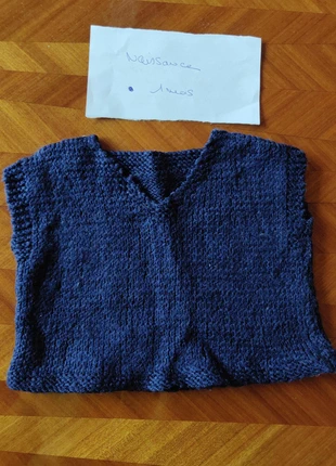 pull sans manche, marke: Fait Main, zustand: Zufriedenstellend, größe: Bis zu 1 Monat / 50, 1,00 €, 1,75 € inklusive Vinted-Käuferschutz