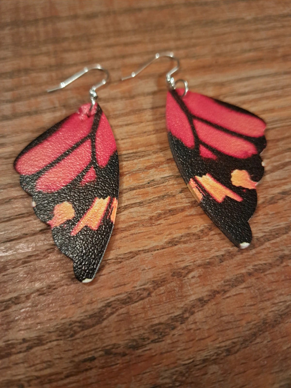 Black and orange butterfly earrings new in package 2
