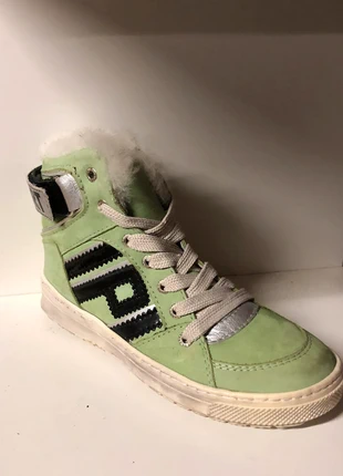 Sneaker maat 31 piedro , merk: Piedro, staat: Nieuw zonder prijskaartje, maat: 31, € 10,00, € 11,20 inclusief Kopersbescherming