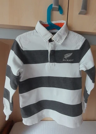 Polo a righe All Blacks – qualità Original Marines, taglia 4 anni, merk: Original Marines, staat: Heel goed, maat: 4 jaar / 104 cm, € 2,00, € 2,80 inclusief Kopersbescherming