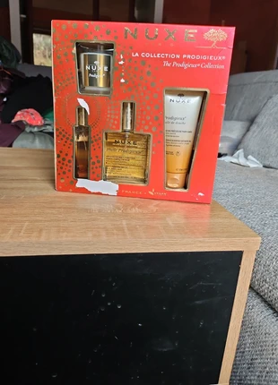 Coffret la collection prodigieux - Nuxe, marke: Nuxe, zustand: Neu, mit Etikett, 25,00 €, 26,95 € inklusive Vinted-Käuferschutz
