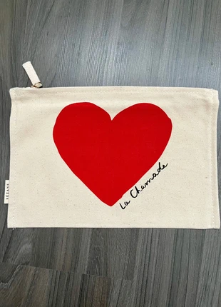 Pochette Sézane, merk: Sézane, staat: Nieuw zonder prijskaartje, € 15,00, € 16,45 inclusief Kopersbescherming