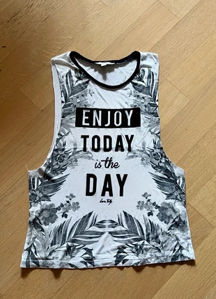 Embrace Today's Vibes: Tally Weijl Black and White Tank Top, marke: Tally Weijl, zustand: Neu, größe: XXXS / 30 / 2, 7,00 €, 8,05 € inklusive Vinted-Käuferschutz