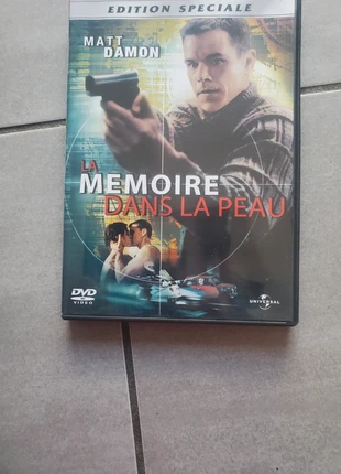 La mémoire dans la peau , condition: Very good, €1.00, €1.75 includes Buyer Protection