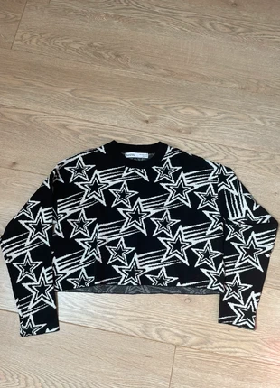 Pull bershka, marque: Bershka, état: Neuf sans étiquette, taille: XS / 34 / 6, 5,00 €, 5,95 € Protection acheteurs incluse