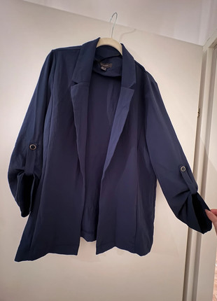 Dunkelblauer Blazer S, marke: Atmosphere, zustand: Sehr gut, größe: S / 36 / 8, 8,00 €, 9,10 € inklusive Vinted-Käuferschutz