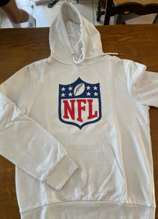 Sweat capuche NFL, brand: NFL, condition: Good, size: XS, €2.50, €3.33 includes Buyer Protection