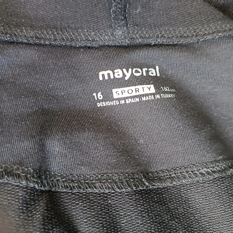 Bluza dziewczęca czarna "Mayoral" - 162 (16) 5