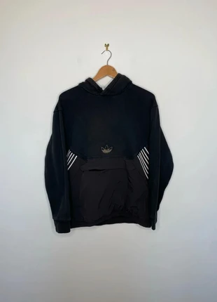 Hoodie a capuche adidas noir avec poche kangourou taille L, marca: adidas, estado: Muy bueno, tamaño: L, 16,00 €, 17,50 € Protección al comprador incluida