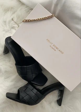 Mules à talons noirs matelassés , marca: JustFab, estado: Novo sem etiquetas, tamanho: 39, €25.00, €26.95 inclui Proteção do Comprador