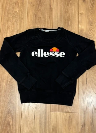 Pull Manche Longue Noir Ellesse 16 ans – Logo au Milieu, Très Bon État, marque: Ellesse, état: Très bon état, taille: 16 ans / 176 cm, 6,00 €, 7,00 € Protection acheteurs incluse