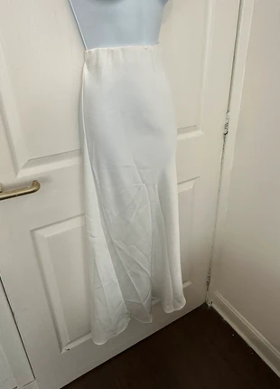 Maxi white satin skirt size L BNWT, condition: New with tags, size: L / 12, £15.00, £16.45 includes Buyer Protection