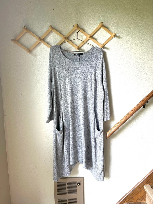 grey sweater dress with pockets size 2X 1