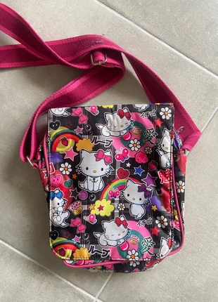 Sac Charmmy Kitty bandoulière, merk: Charmmy Kitty, staat: Goed, € 20,00, € 21,70 inclusief Kopersbescherming