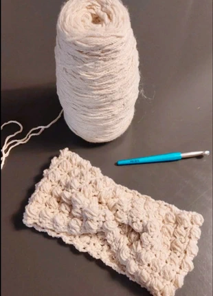 Fascia in lana e seta🧶, marke: fatto a mano, zustand: Neu, größe: Einheitsgröße, 10,00 €, 11,20 € inklusive Vinted-Käuferschutz